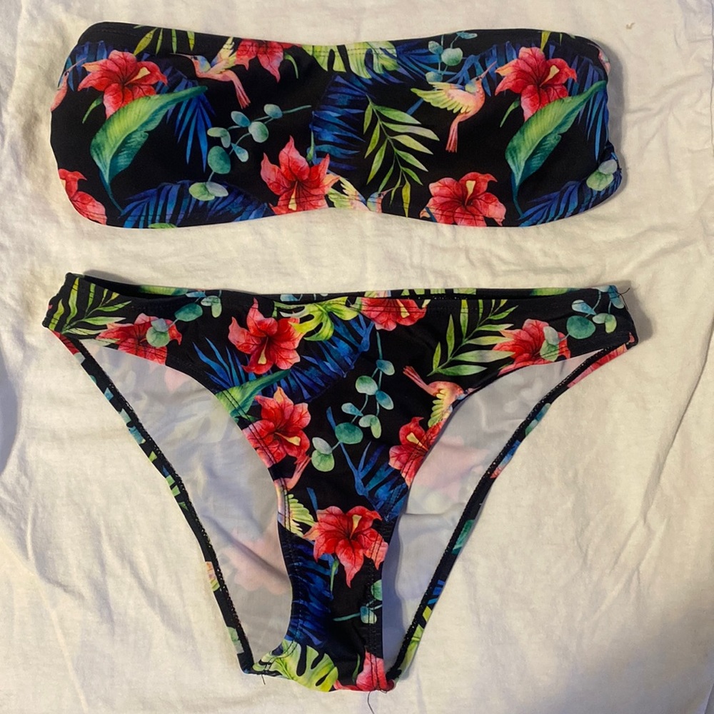 swim suit